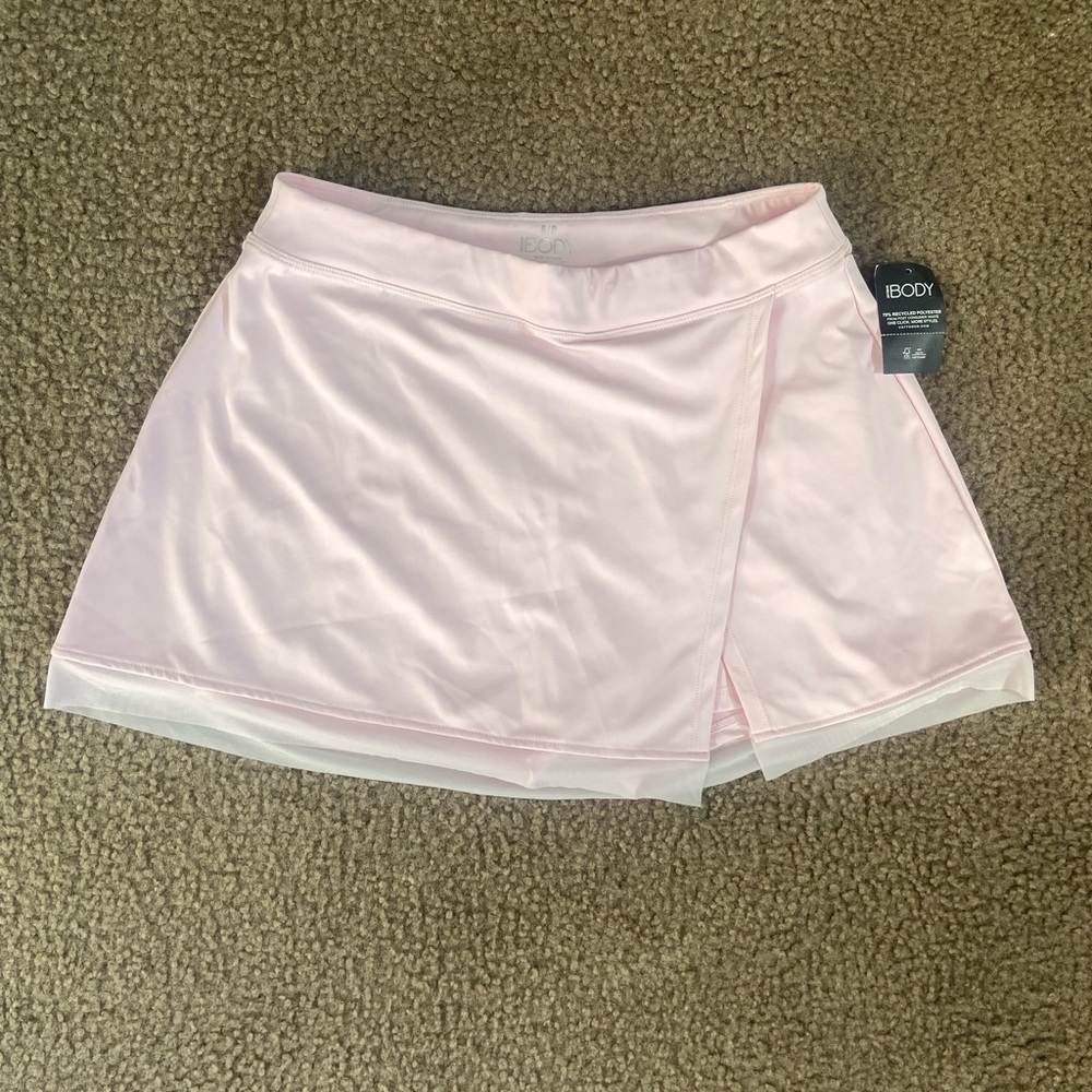 NWT Light Pink Athletic Skort with Mesh Trim